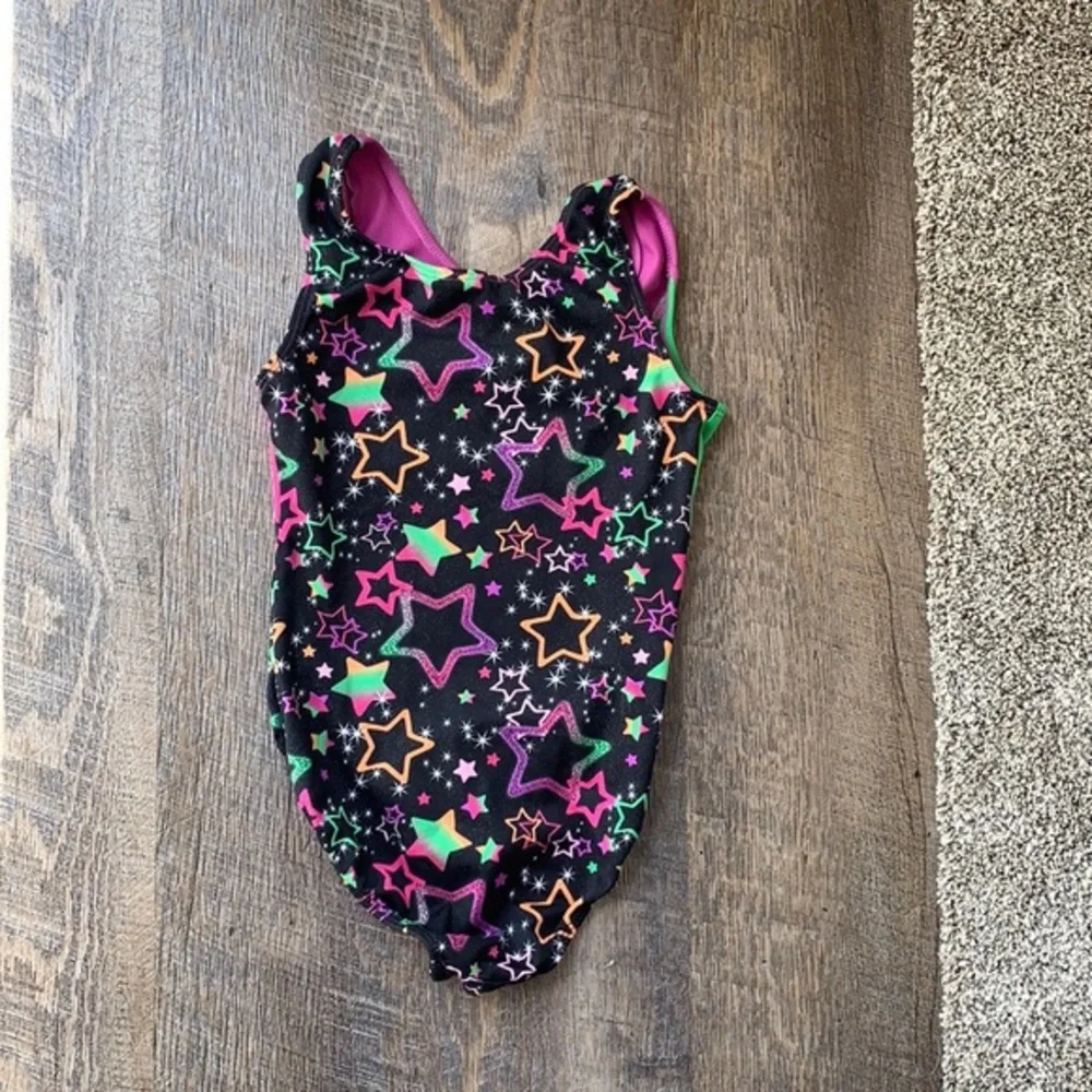Bathing Suit Moret girls 6/7 Pre owned